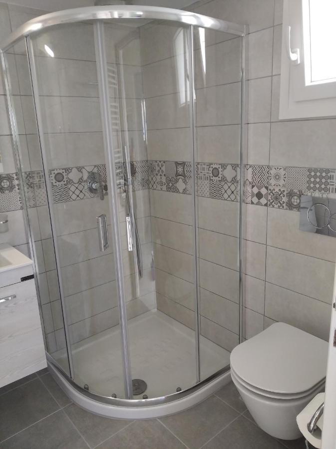 Θέαστρον - Theastron House With Great View In Chora Apartment Pera Gyalos Ngoại thất bức ảnh