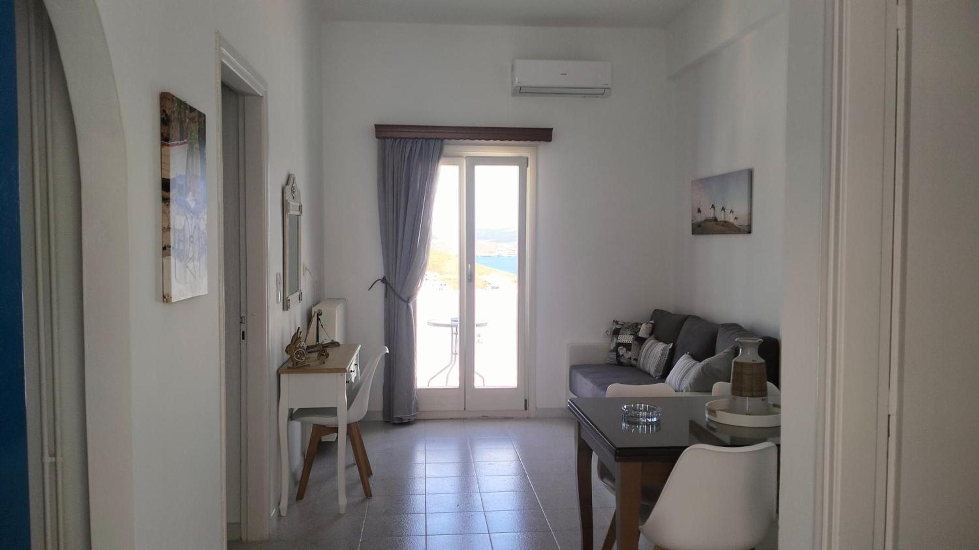 Θέαστρον - Theastron House With Great View In Chora Apartment Pera Gyalos Ngoại thất bức ảnh