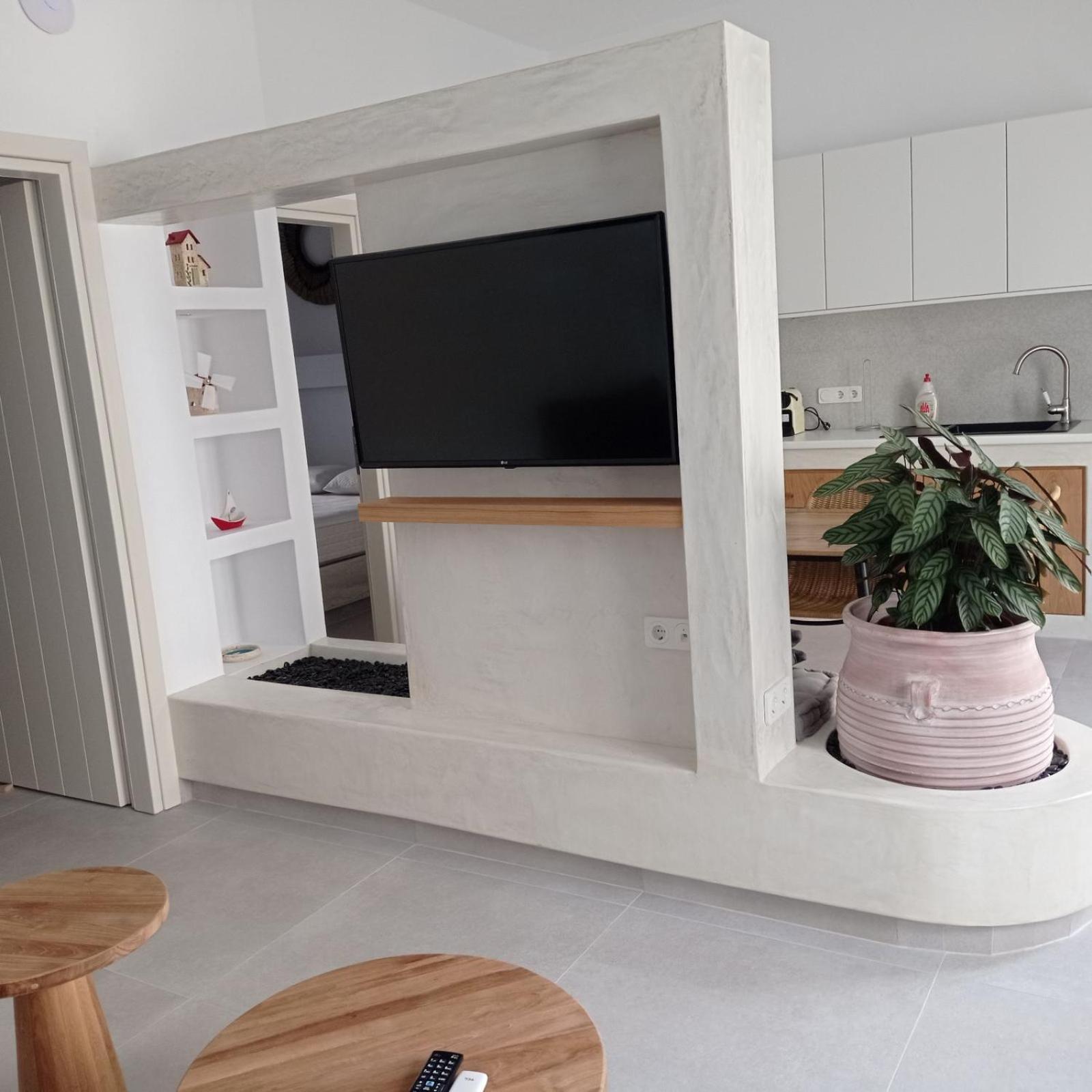 Θέαστρον - Theastron House With Great View In Chora Apartment Pera Gyalos Ngoại thất bức ảnh
