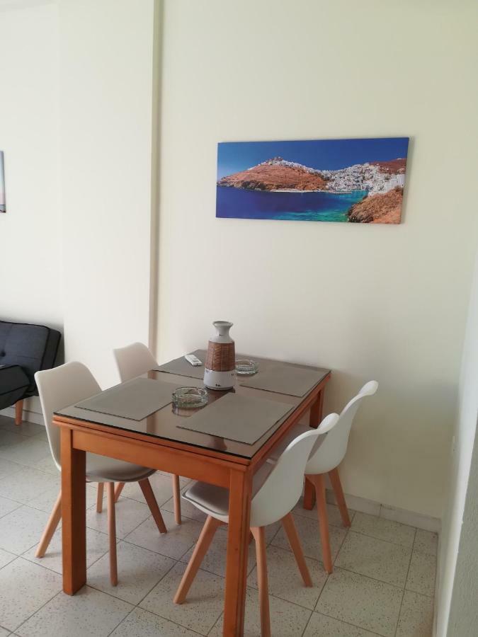 Θέαστρον - Theastron House With Great View In Chora Apartment Pera Gyalos Ngoại thất bức ảnh